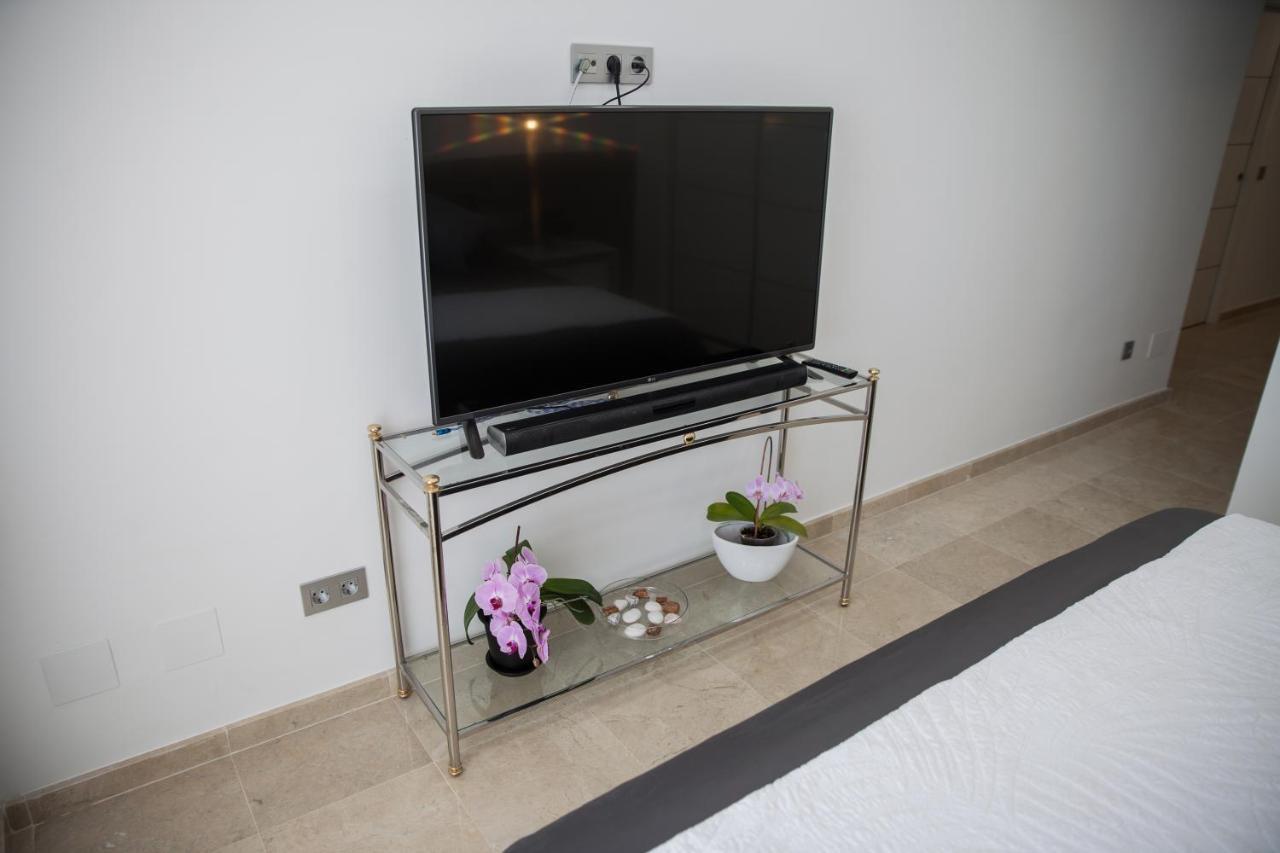 Spacious 200 Sq.M. Penthouse With Sea View Terraces Torremolinos Kültér fotó