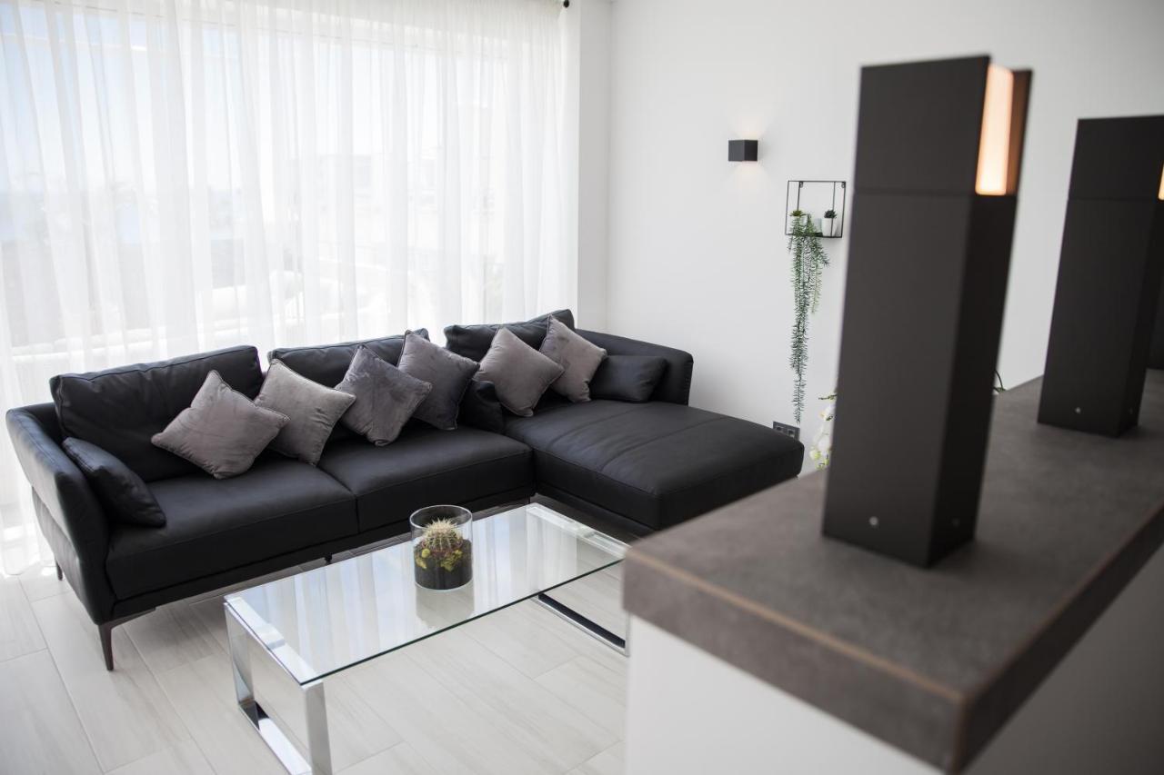 Spacious 200 Sq.M. Penthouse With Sea View Terraces Torremolinos Kültér fotó