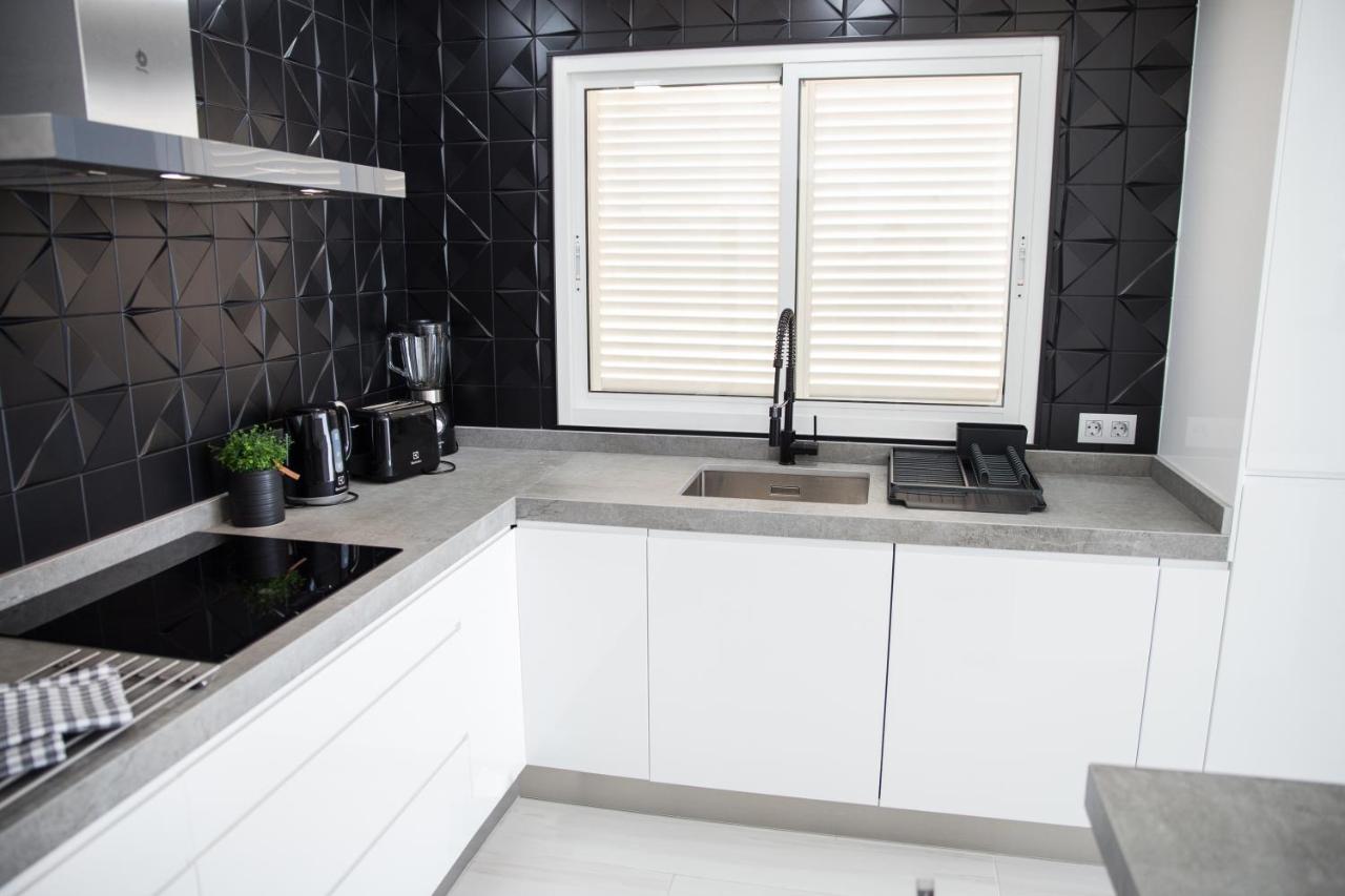 Spacious 200 Sq.M. Penthouse With Sea View Terraces Torremolinos Kültér fotó