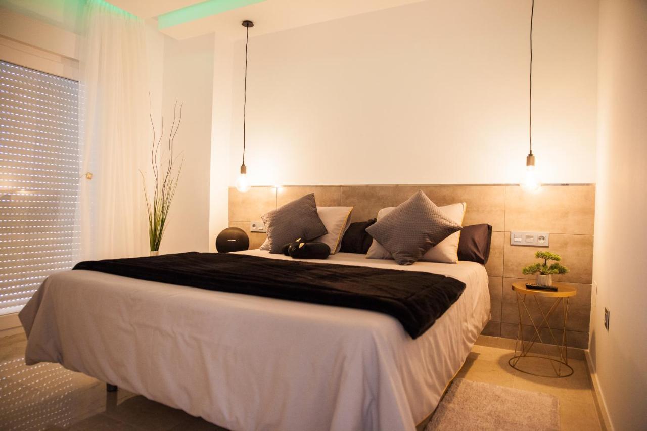 Spacious 200 Sq.M. Penthouse With Sea View Terraces Torremolinos Kültér fotó